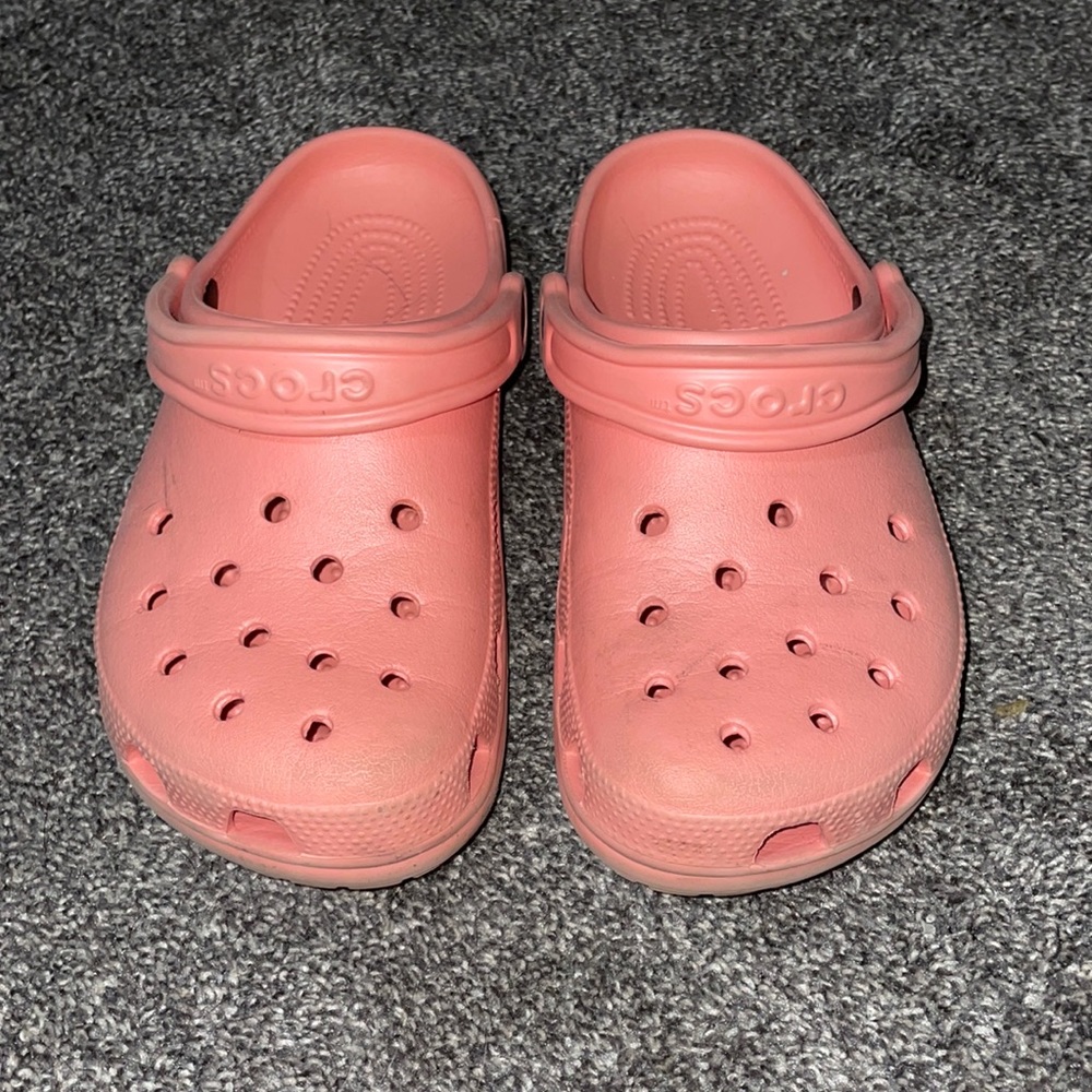 Salmon Colored Crocs